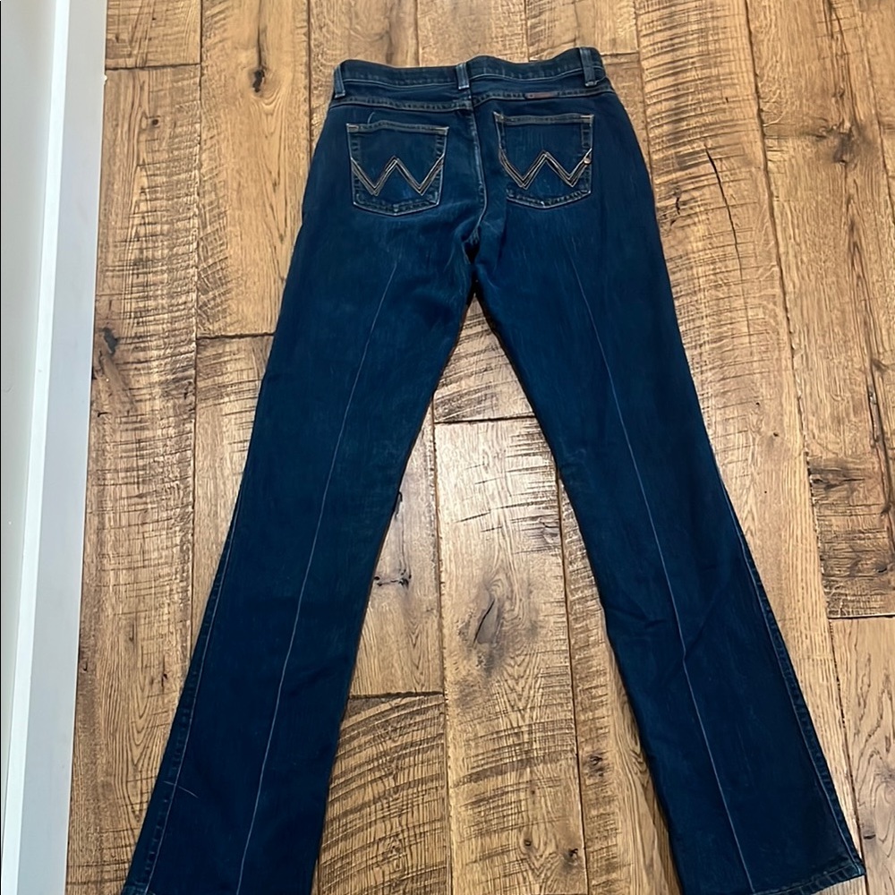 Wrangler q baby 7/8 by 38 pressed and starched